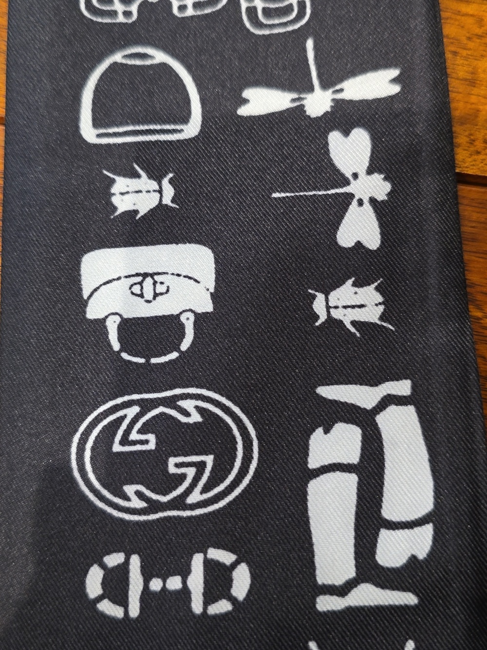 GG Logo Bag Or Hair Scarf - Picture 2 of 5